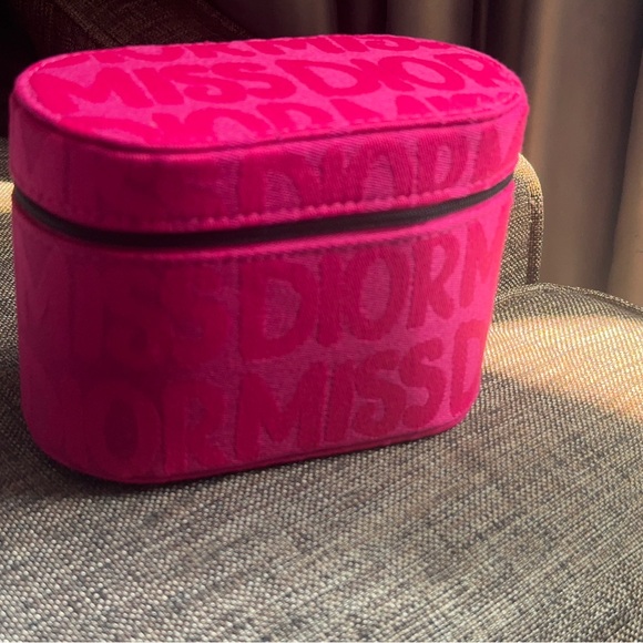 Dior Stunning Miss Dior Trousseau Bag in Beautiful Bright Pink - Picture 1 of 9